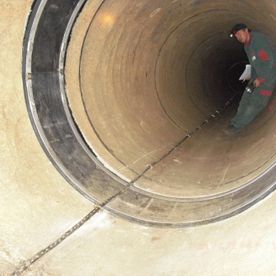 Fig. 06, DN 1600 concrete, cooling water at a CHP, vulcanised on site due to a laid data line