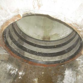 Liner-end seal on a channel - after
